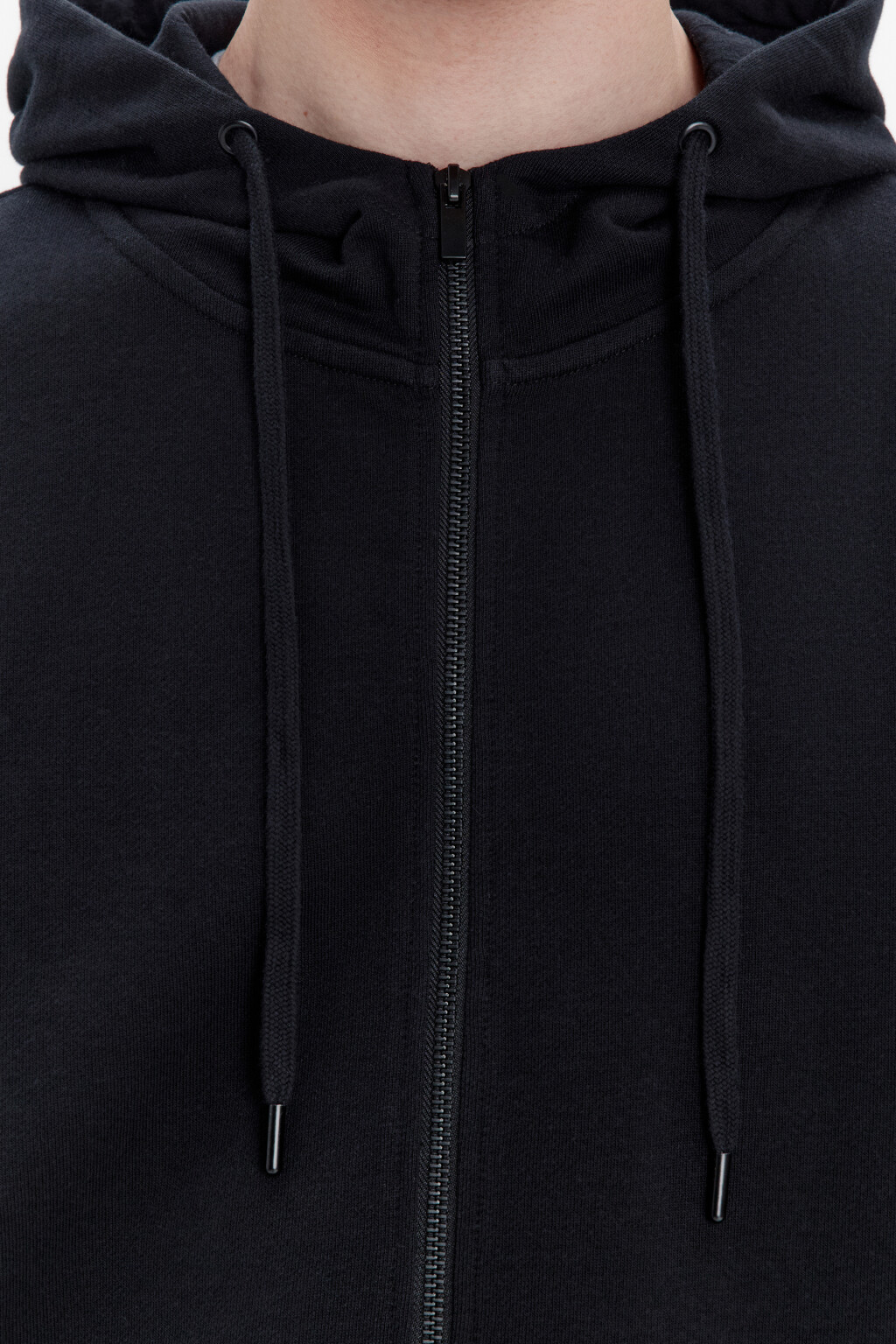 Худи-зипка из футера с капюшоном - цвет черный - 6