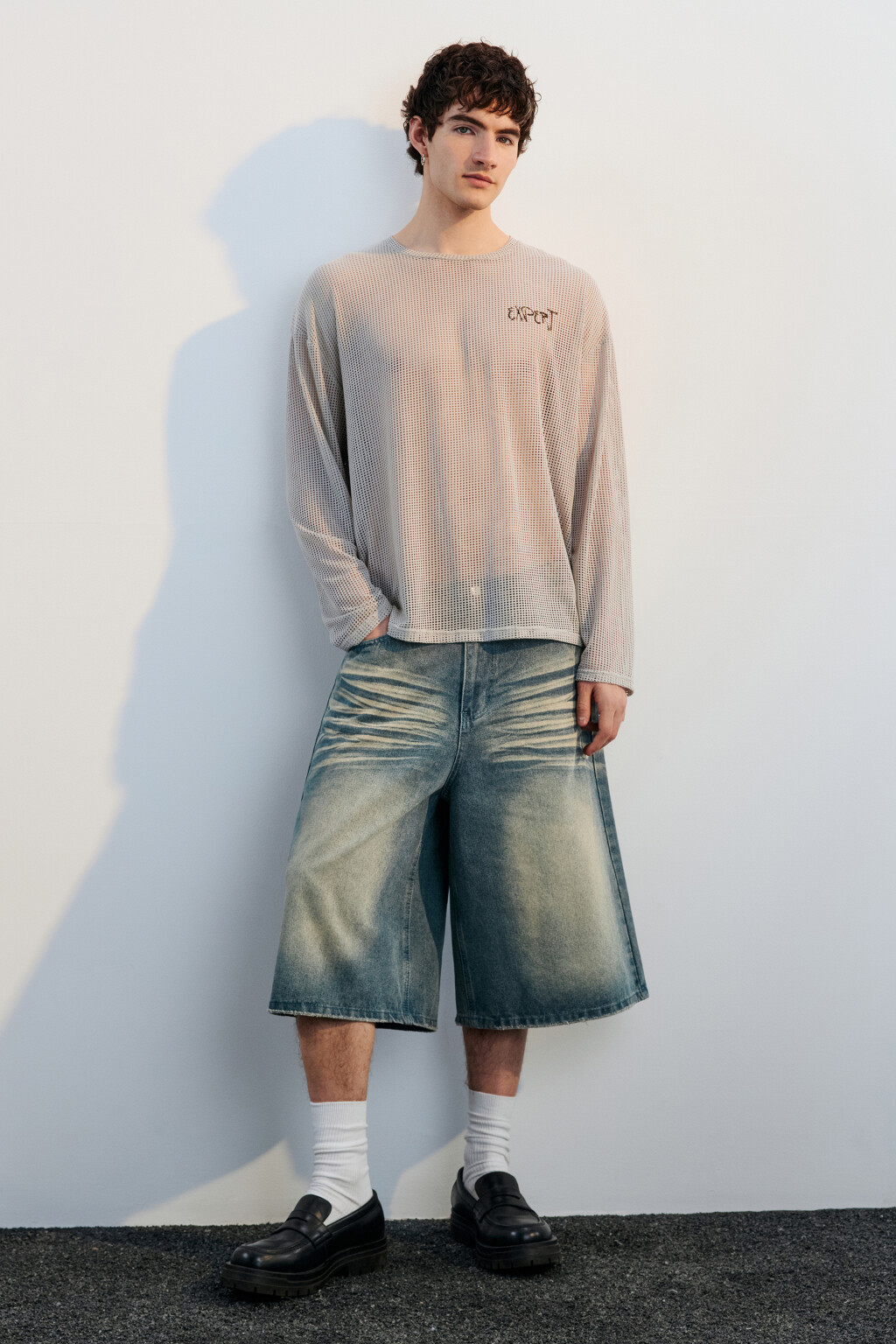 Лонгслив из сетки с принтом-надписью - цвет серый - 4