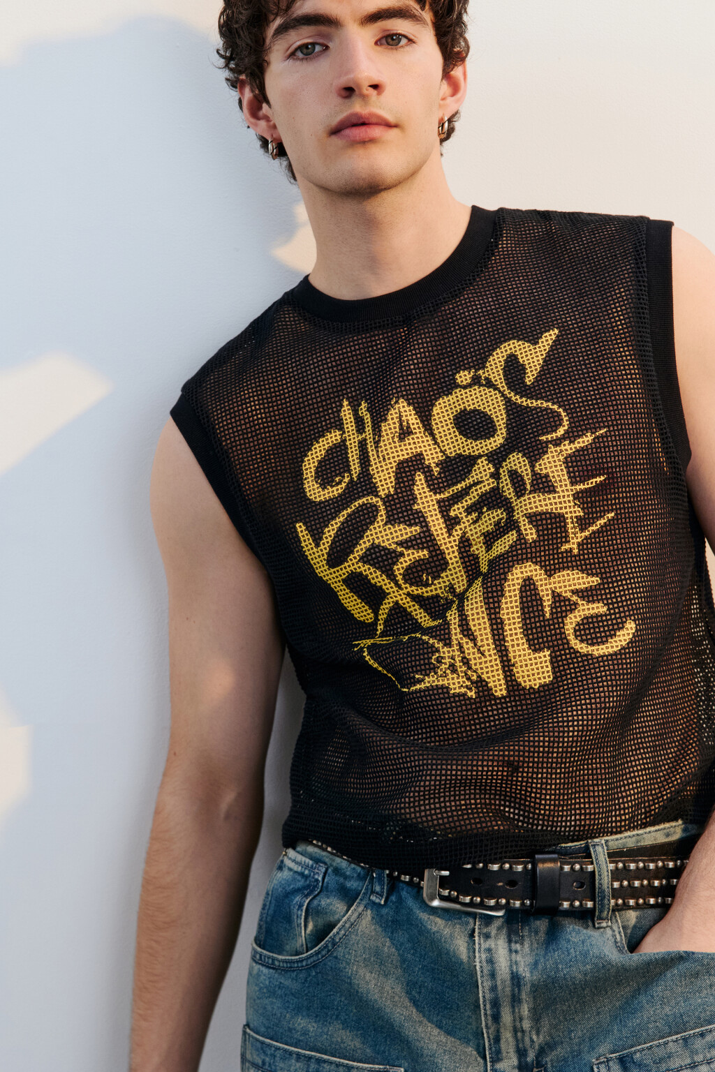 Майка из сетки с принтом-граффити - цвет черный - 3