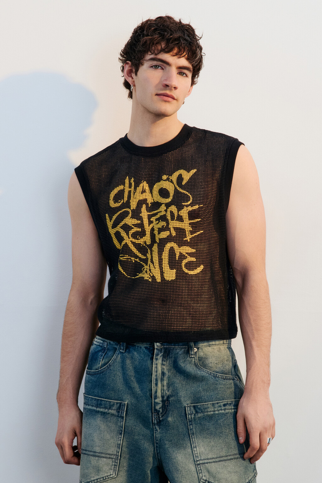 Майка из сетки с принтом-граффити - цвет черный - 4