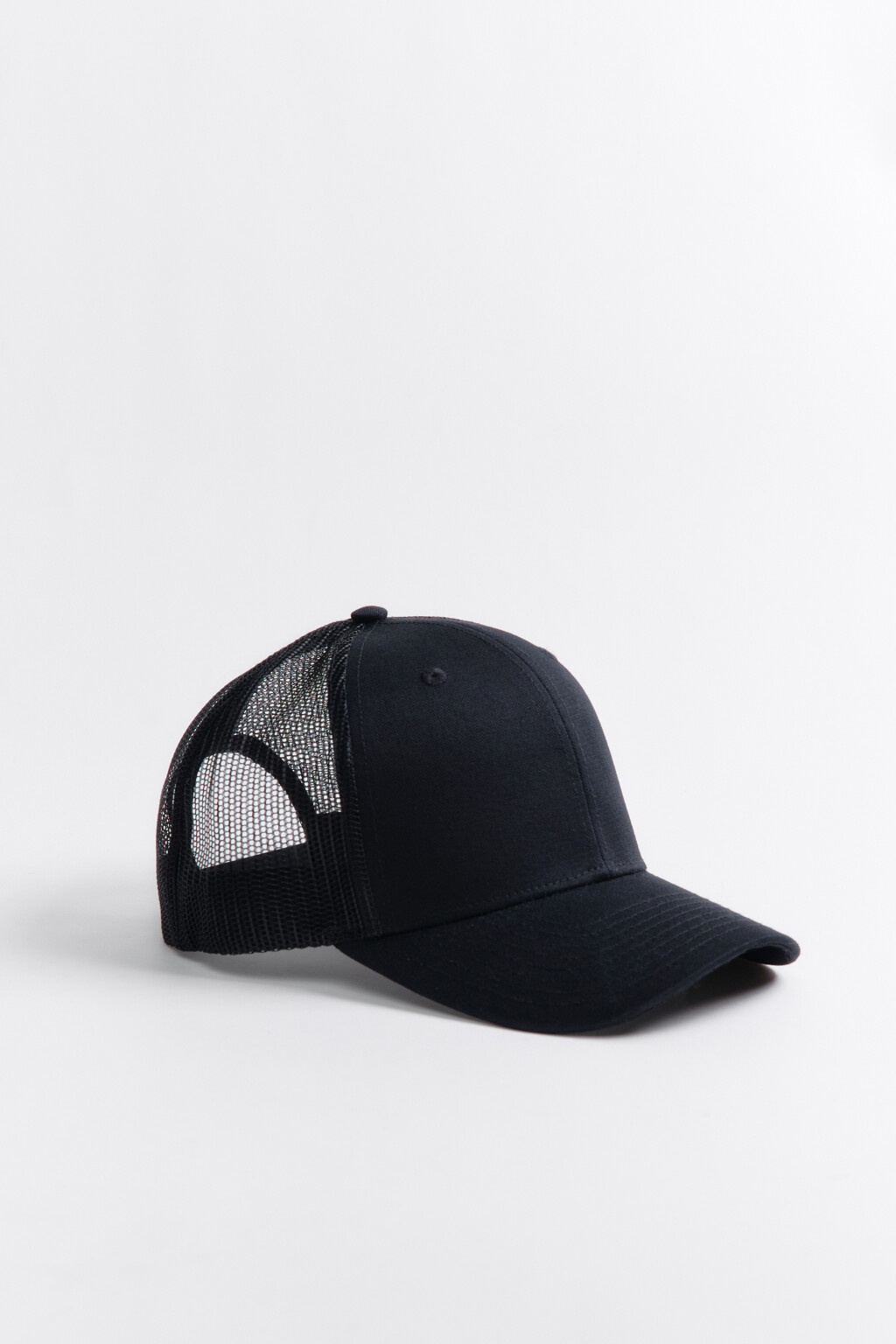 Бейсболка с вставкой из сетки - цвет черный - 2