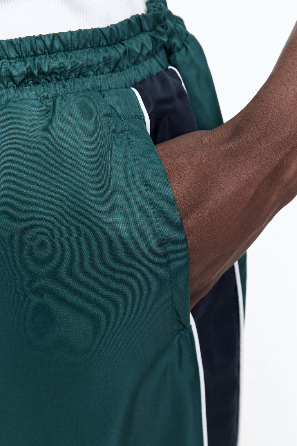 Брюки спортивные прямые с лампасами - цвет зеленый - 7