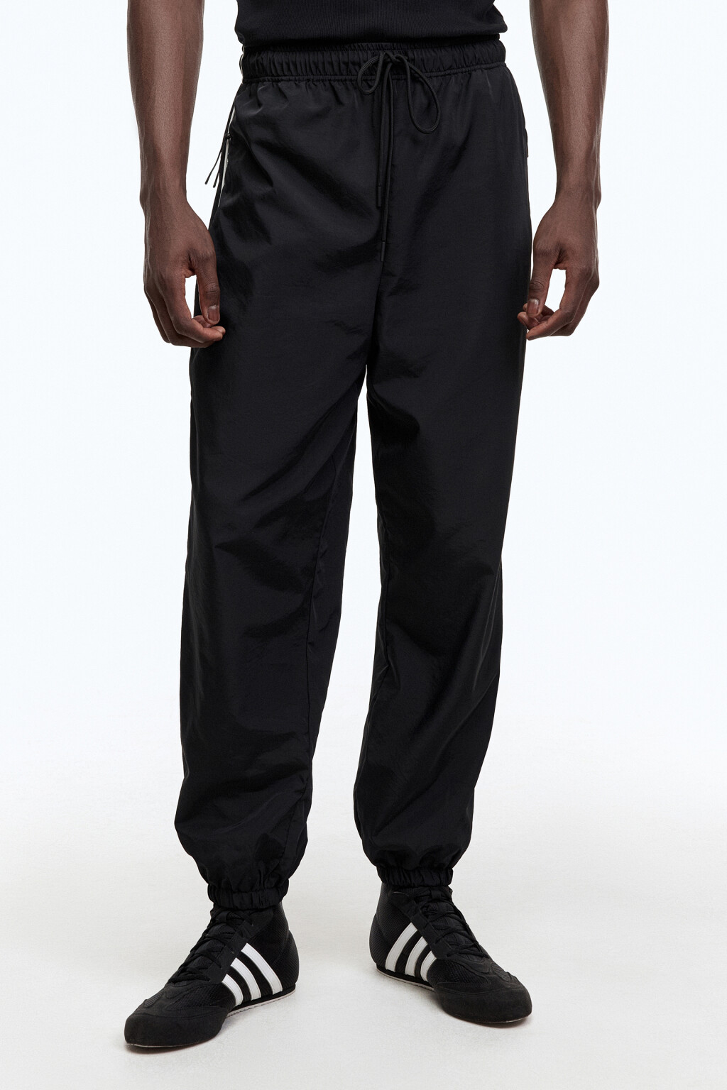 Брюки-джоггеры спортивные с лампасами - цвет черный - 2