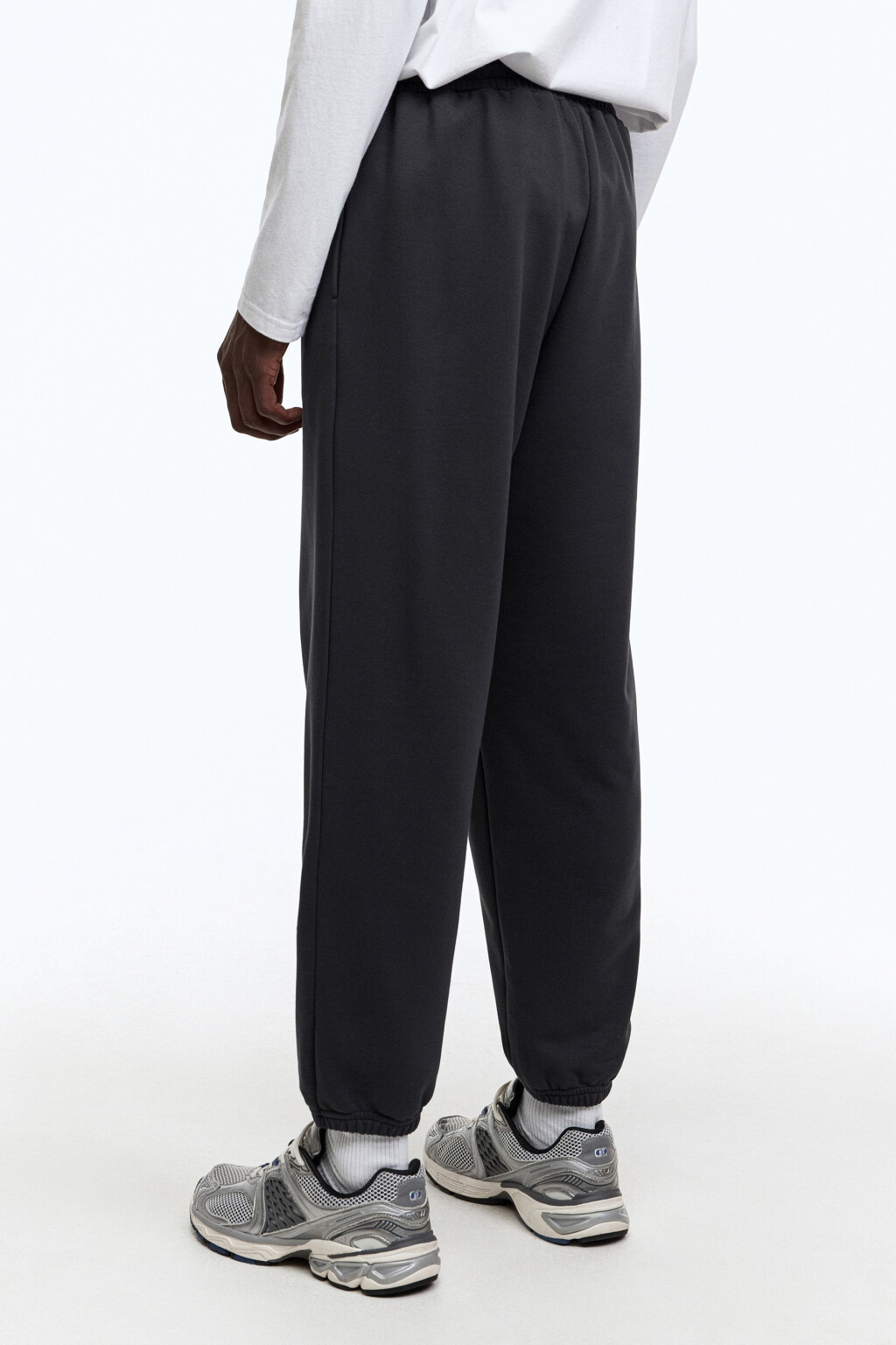 Брюки-джоггеры трикотажные спортивные - цвет серый - 4