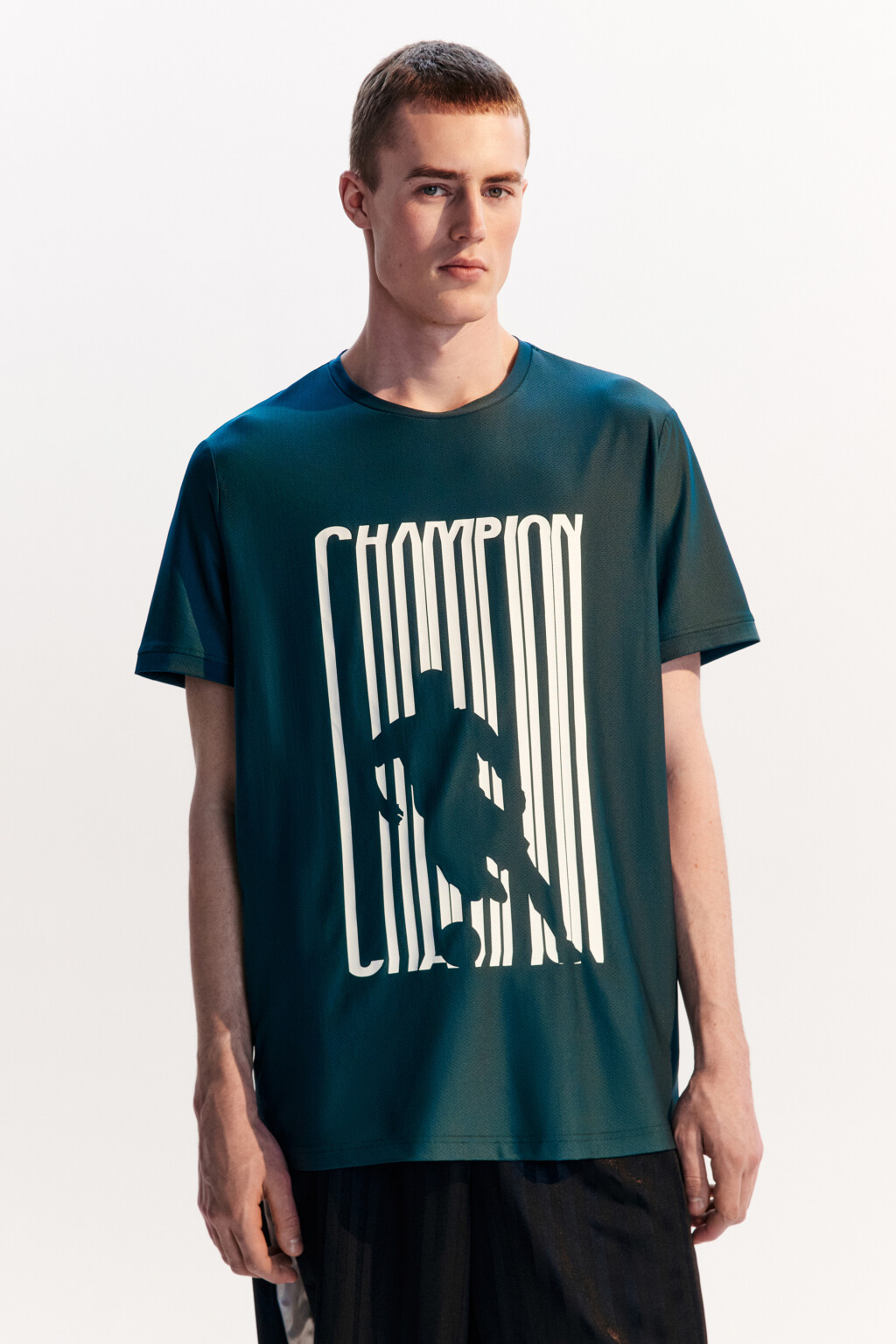 Футболка спортивная из сетки с принтом - цвет зеленый - 4