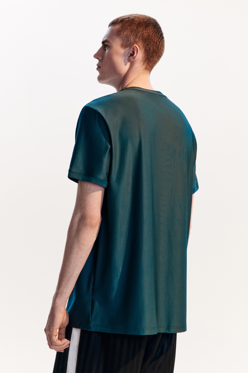 Футболка спортивная из сетки с принтом - цвет зеленый - 5