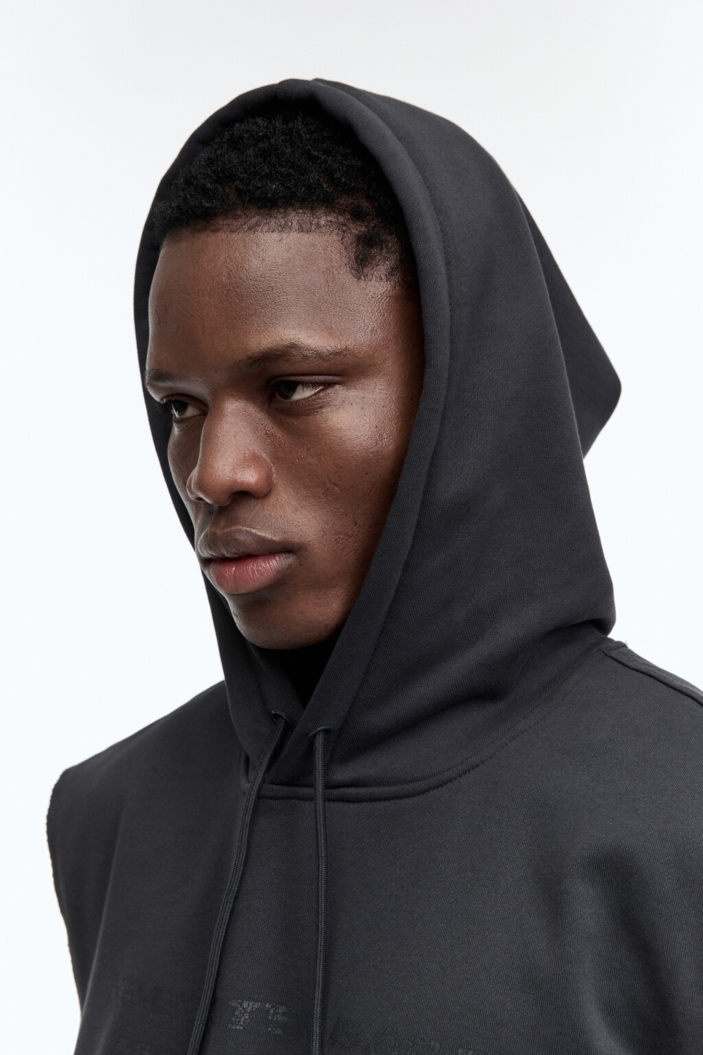 Толстовка oversize с обрезанными рукавами - цвет серый - 6