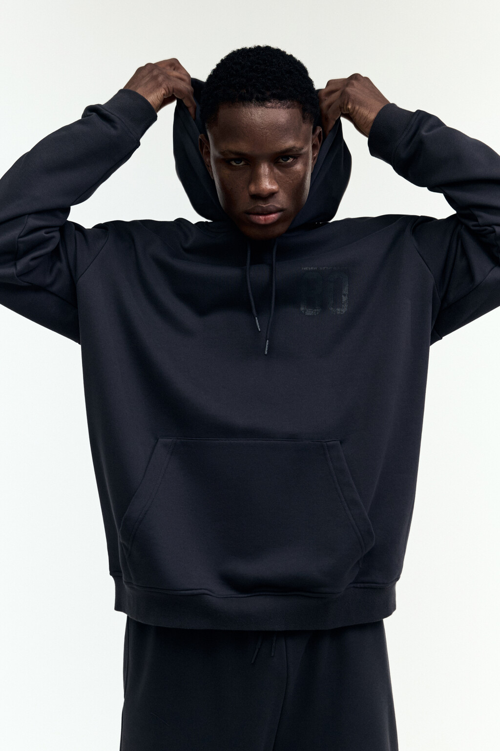 Толстовка спортивная с капюшоном - цвет серый - 1