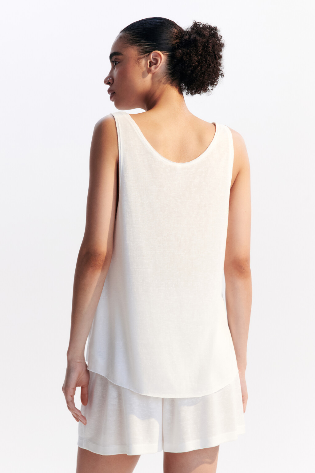 Майка свободная пляжная из вискозы - цвет белый - 3