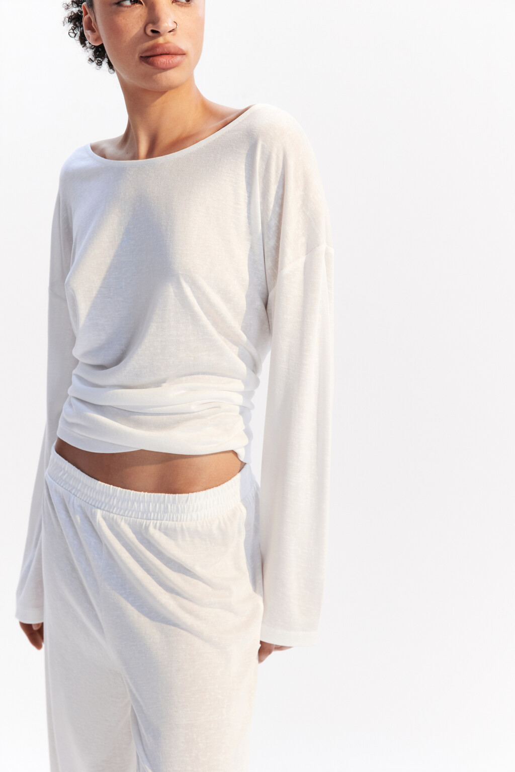 Лонгслив свободный пляжный из вискозы - цвет белый - 1