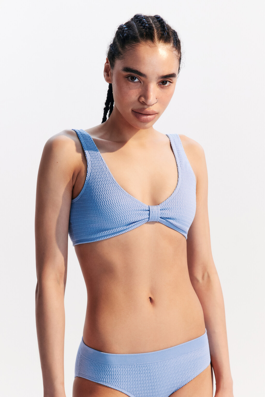 Лиф купальный с декоративным узлом - цвет голубой - 2