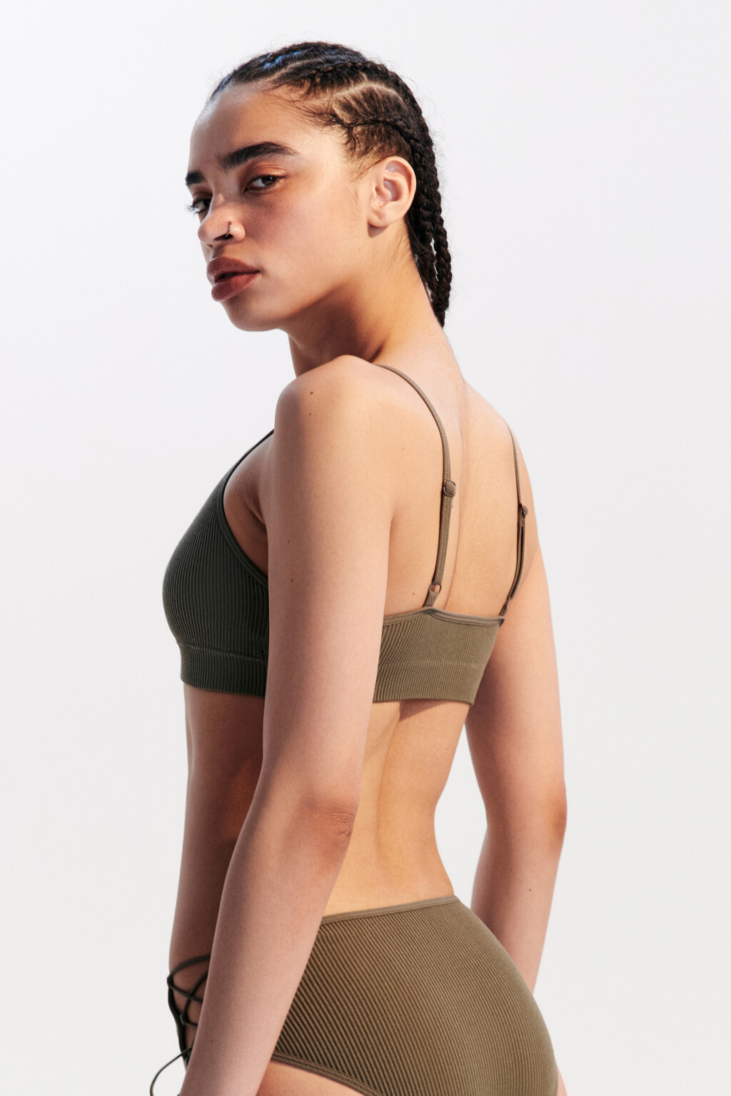 Лиф-топ купальный со шнуровкой на груди - цвет зеленый - 2