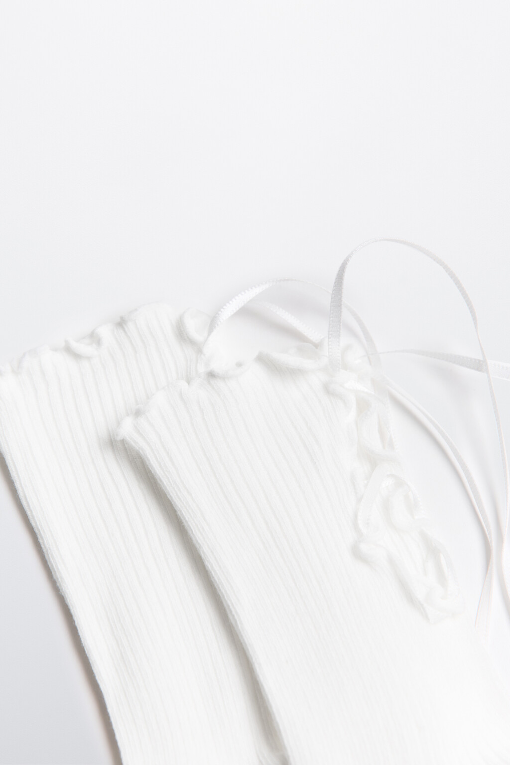 Носки с оборками и ленточками - цвет ванильный - 2