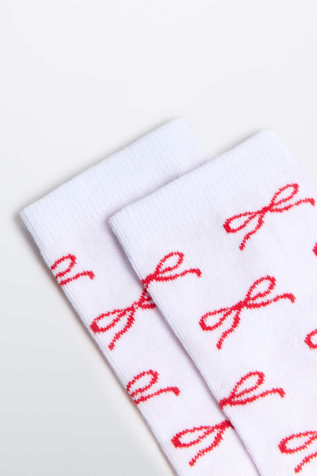 Носки высокие с принтом в бантик - цвет черный - 2