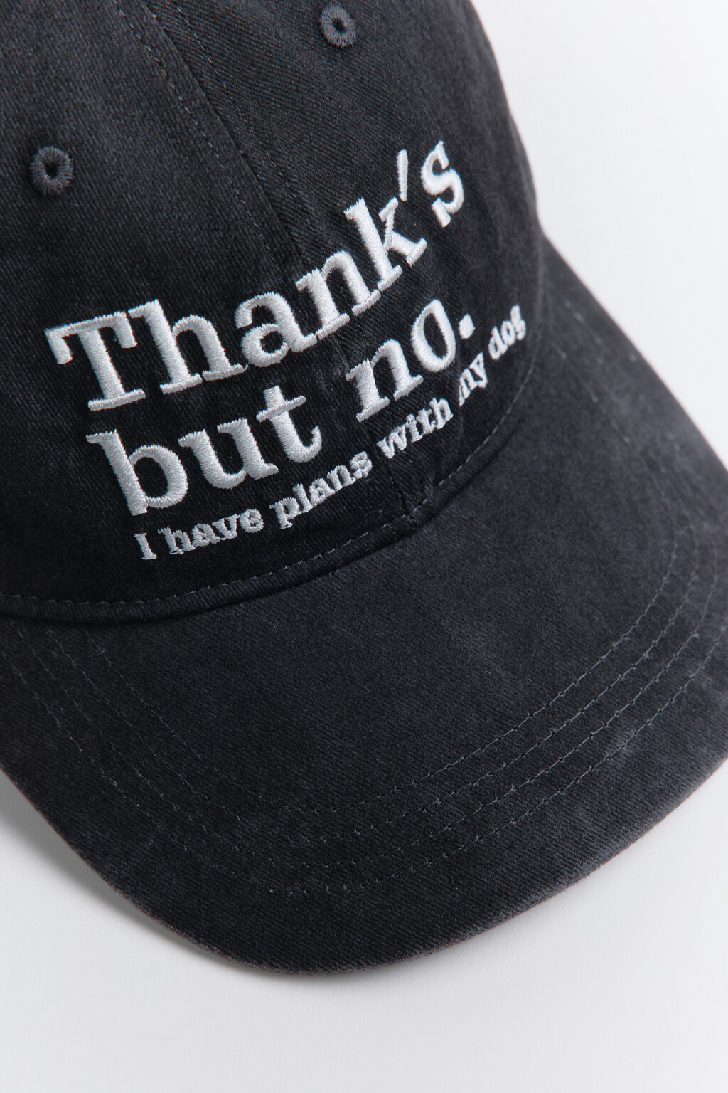 Бейсболка хлопковая с вышитой надписью - цвет серый - 4