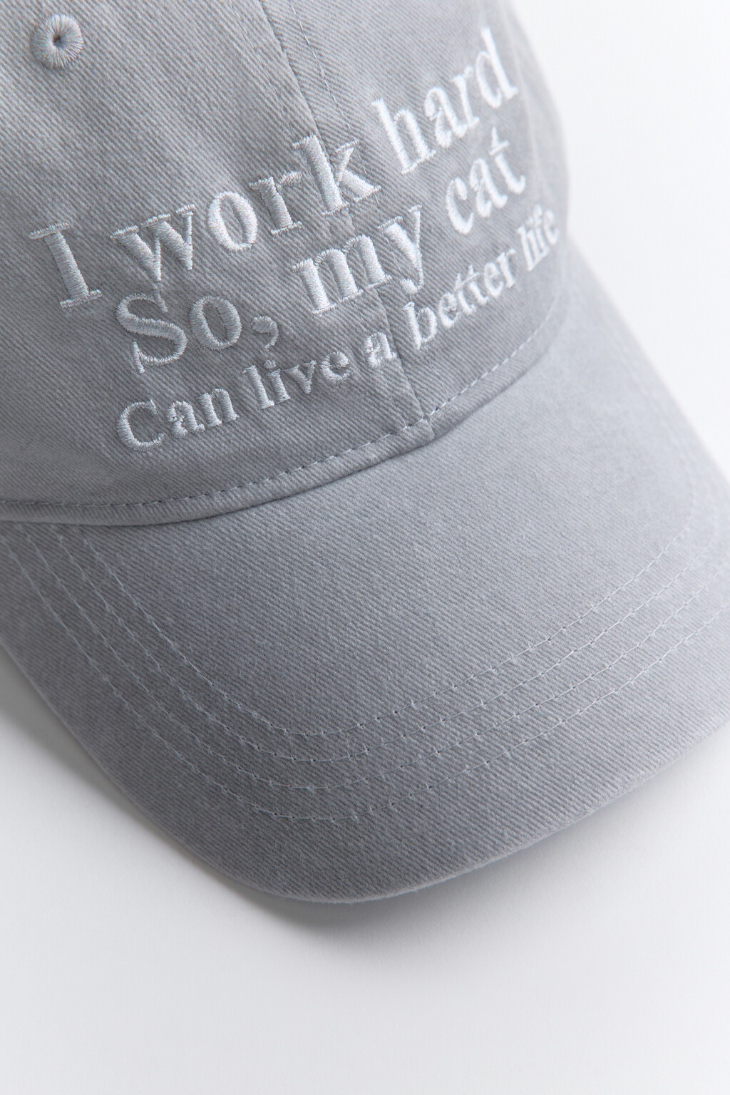 Бейсболка хлопковая с вышитой надписью - цвет серый - 3