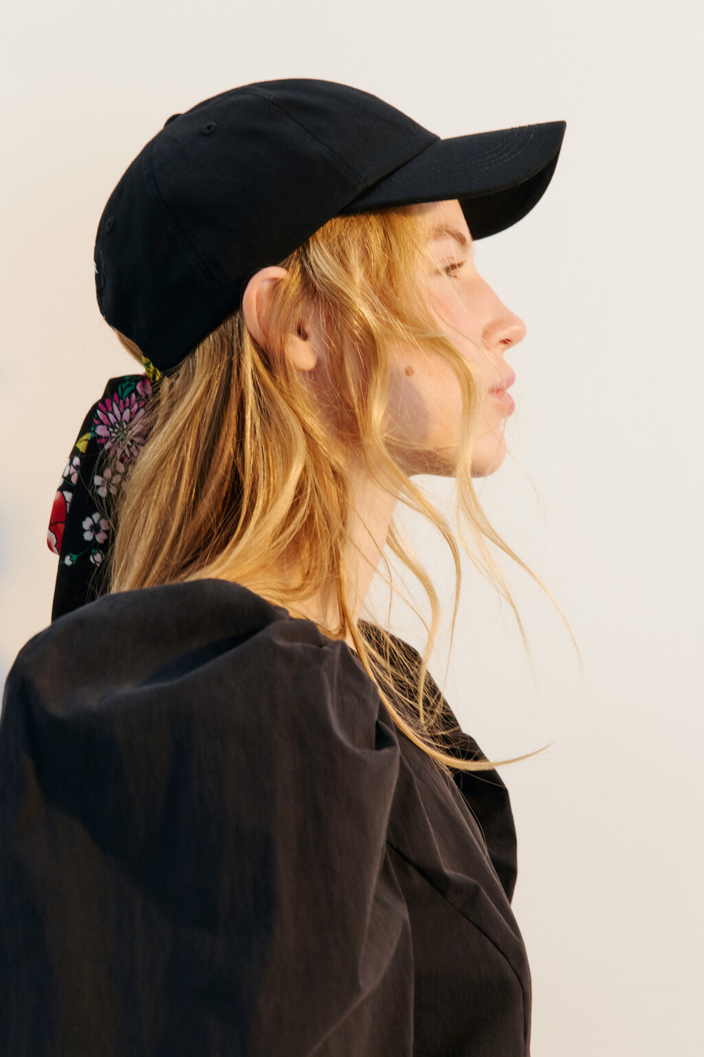 Бейсболка хлопковая с завязками - цвет белый - 9