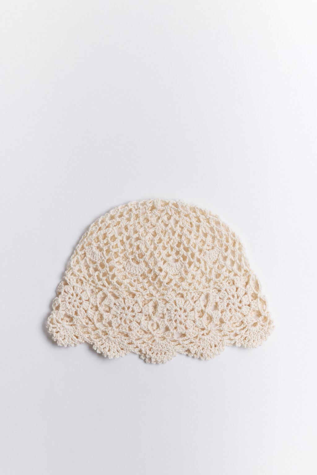 Шапка вязаная ажурная из хлопка - цвет молочный - 4
