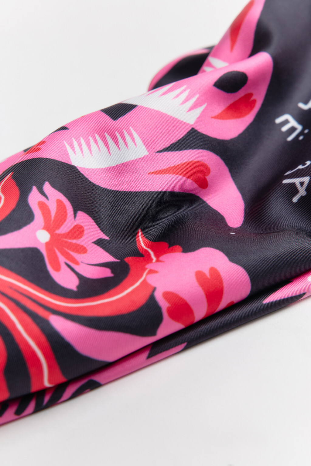 Платок атласный с принтом - цвет белый - 2