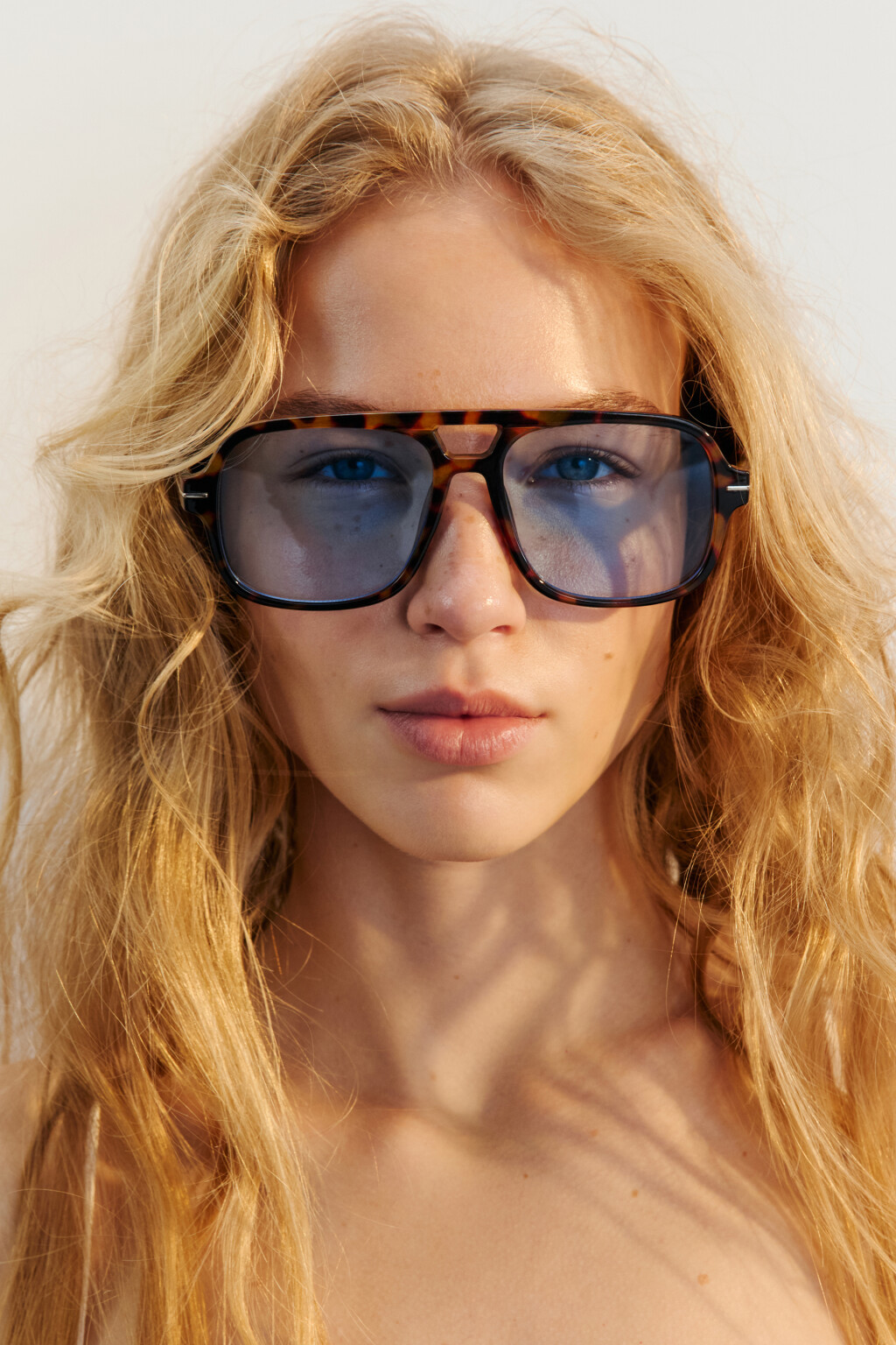 Очки солнцезащитные в леопардовой оправе - цвет голубой - 1