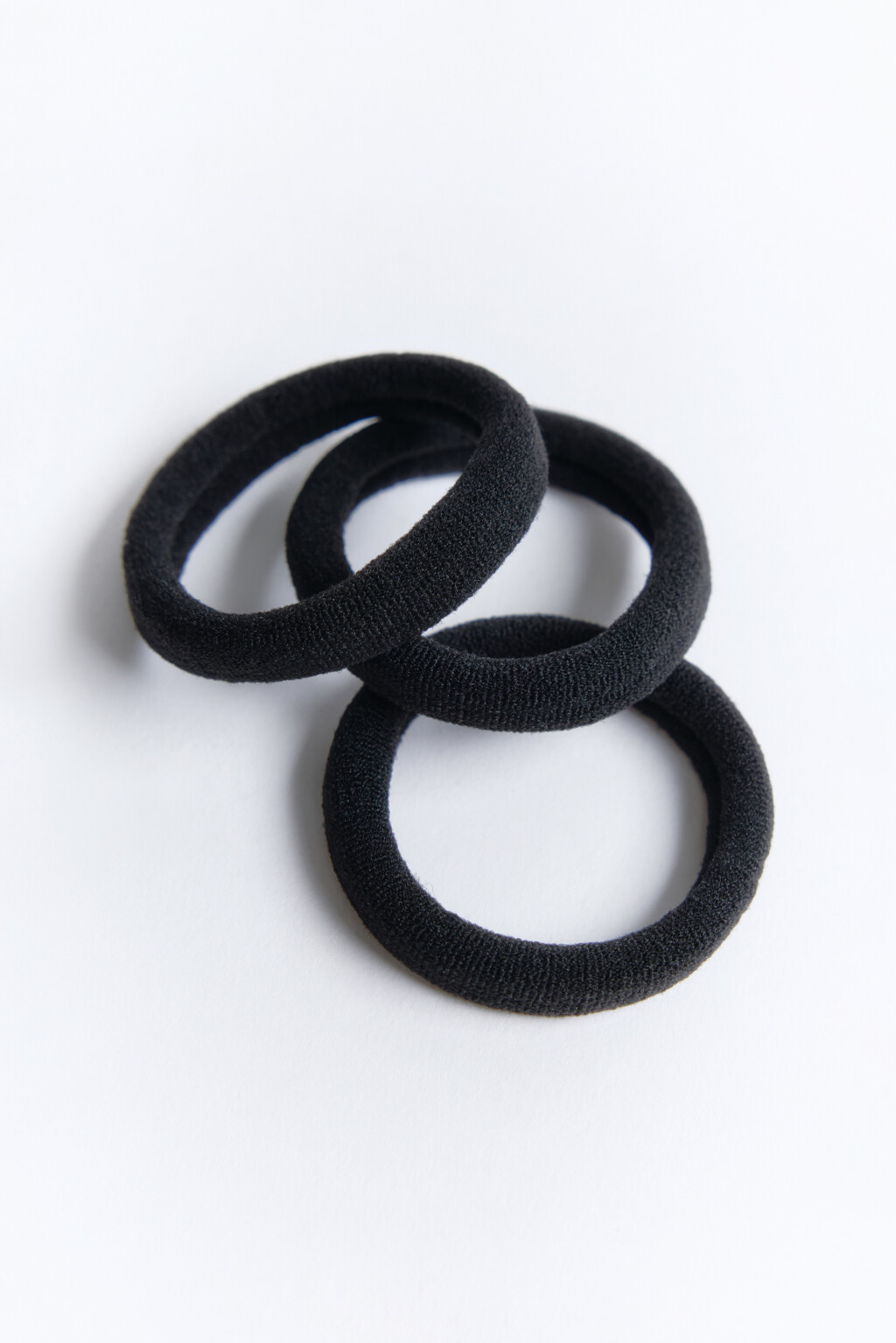 Набор резинок для волос (3 штуки) - цвет черный - 2