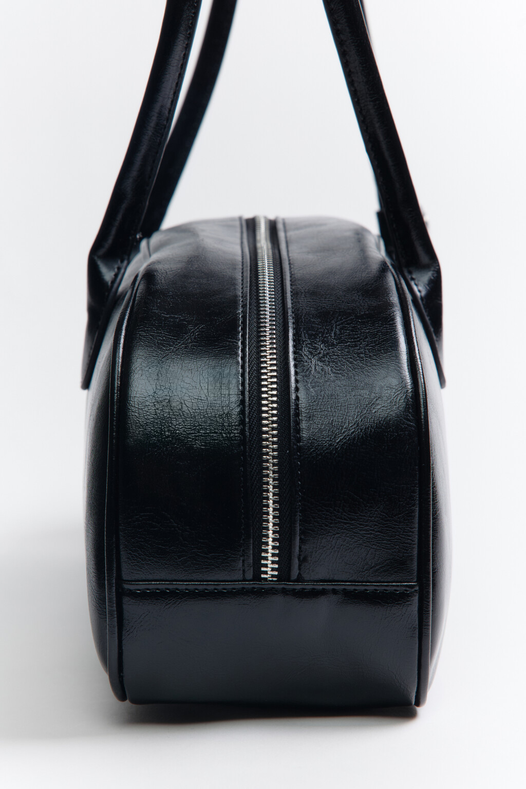 Сумка с двумя ручками на плечо - цвет черный - 4