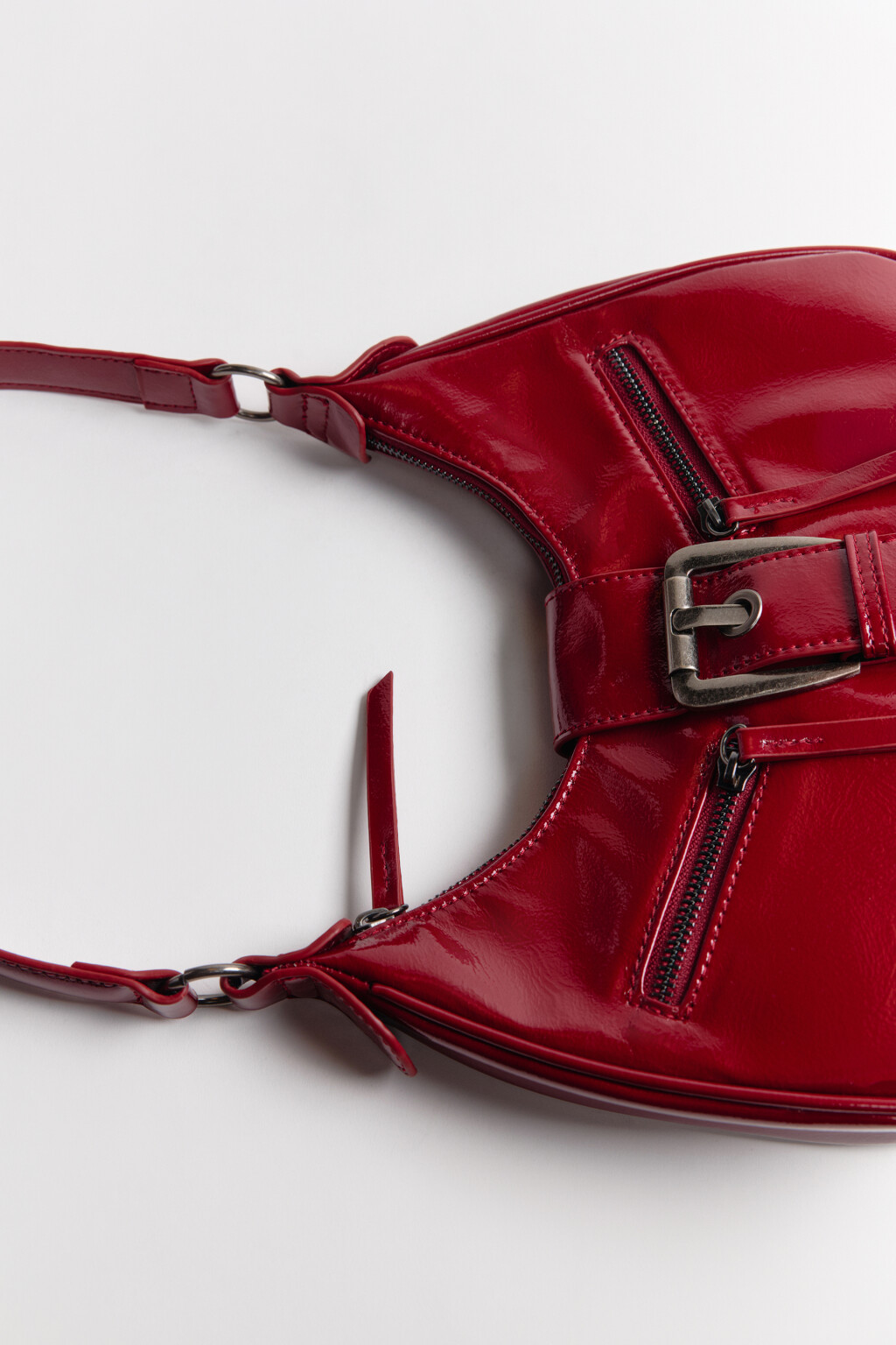 Сумка-багет с пряжкой - цвет бордовый - 4