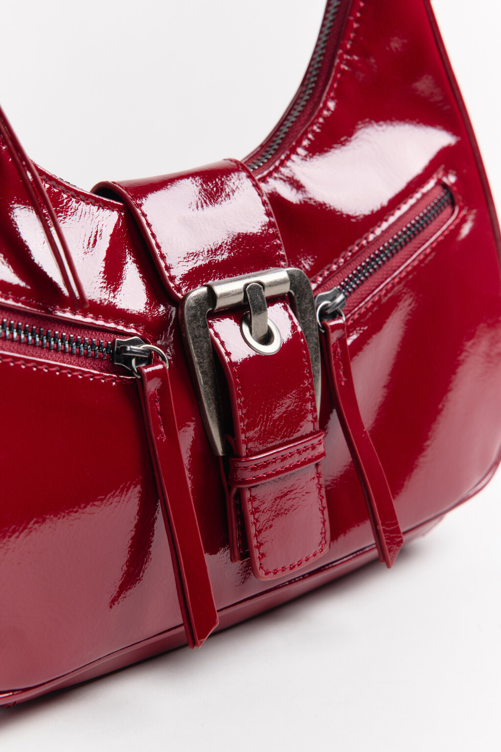 Сумка-багет с пряжкой - цвет бордовый - 9