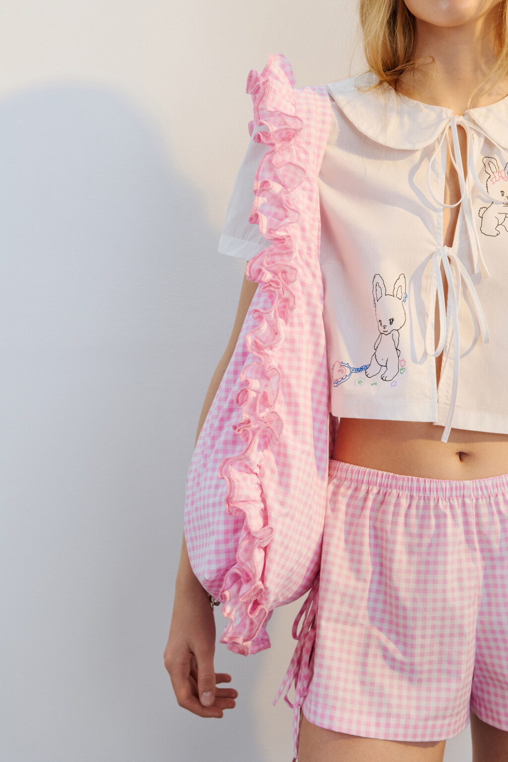 Сумка текстильная с оборками - цвет розовый - 9