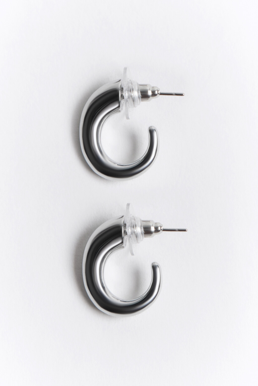 Серьги-гвоздики абстрактные - цвет серый - 1