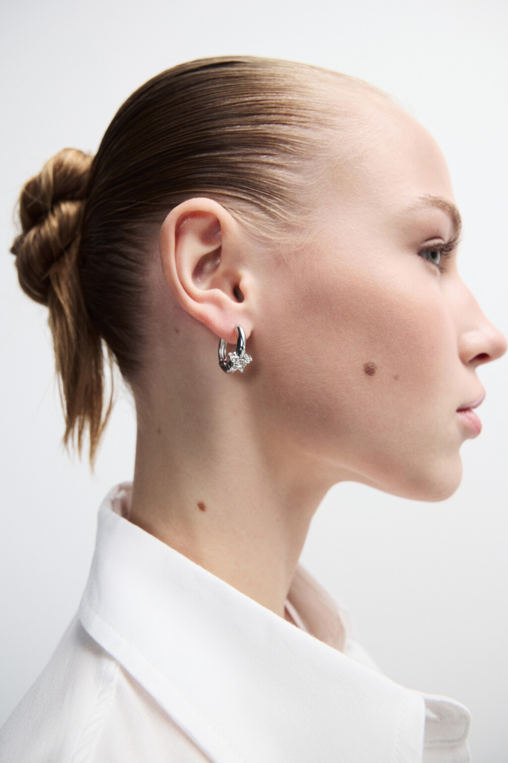 Серьги-кольца со звездой из страз - цвет серый - 1