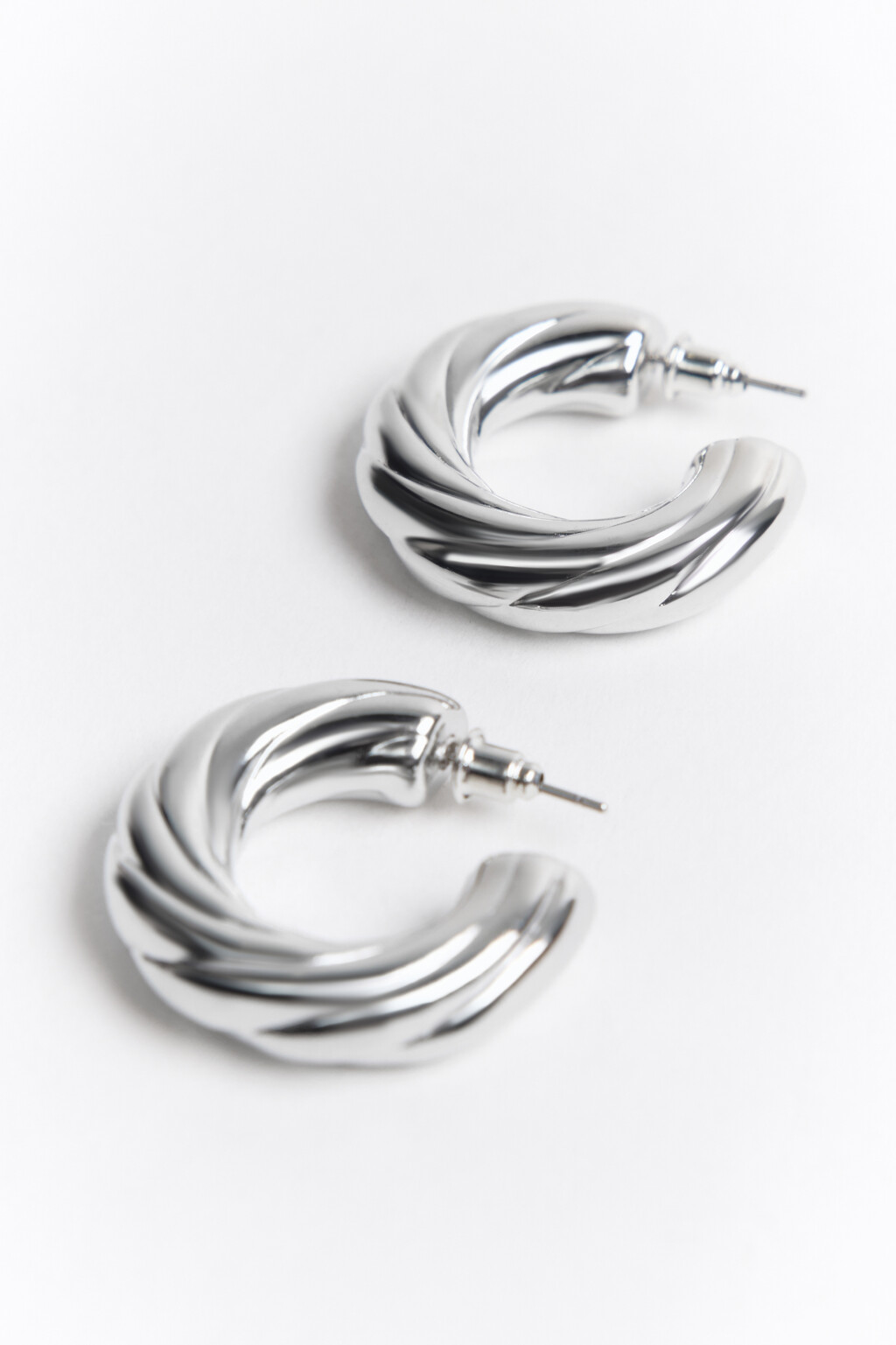 Серьги-полукольца объемные - цвет серый - 3