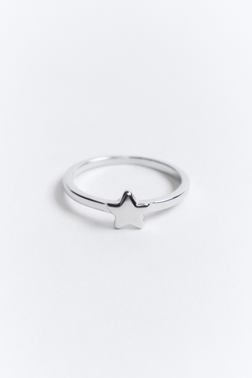 Кольцо серебристое со звездочкой - цвет серый - 1