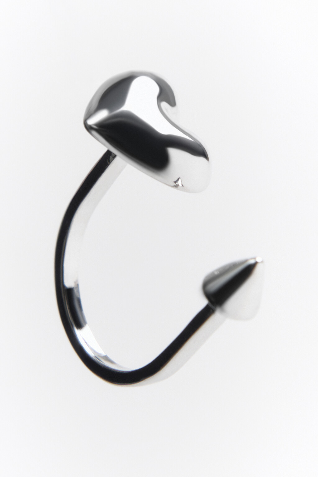 Кольцо несмыкающееся с сердечком - цвет серый - 1