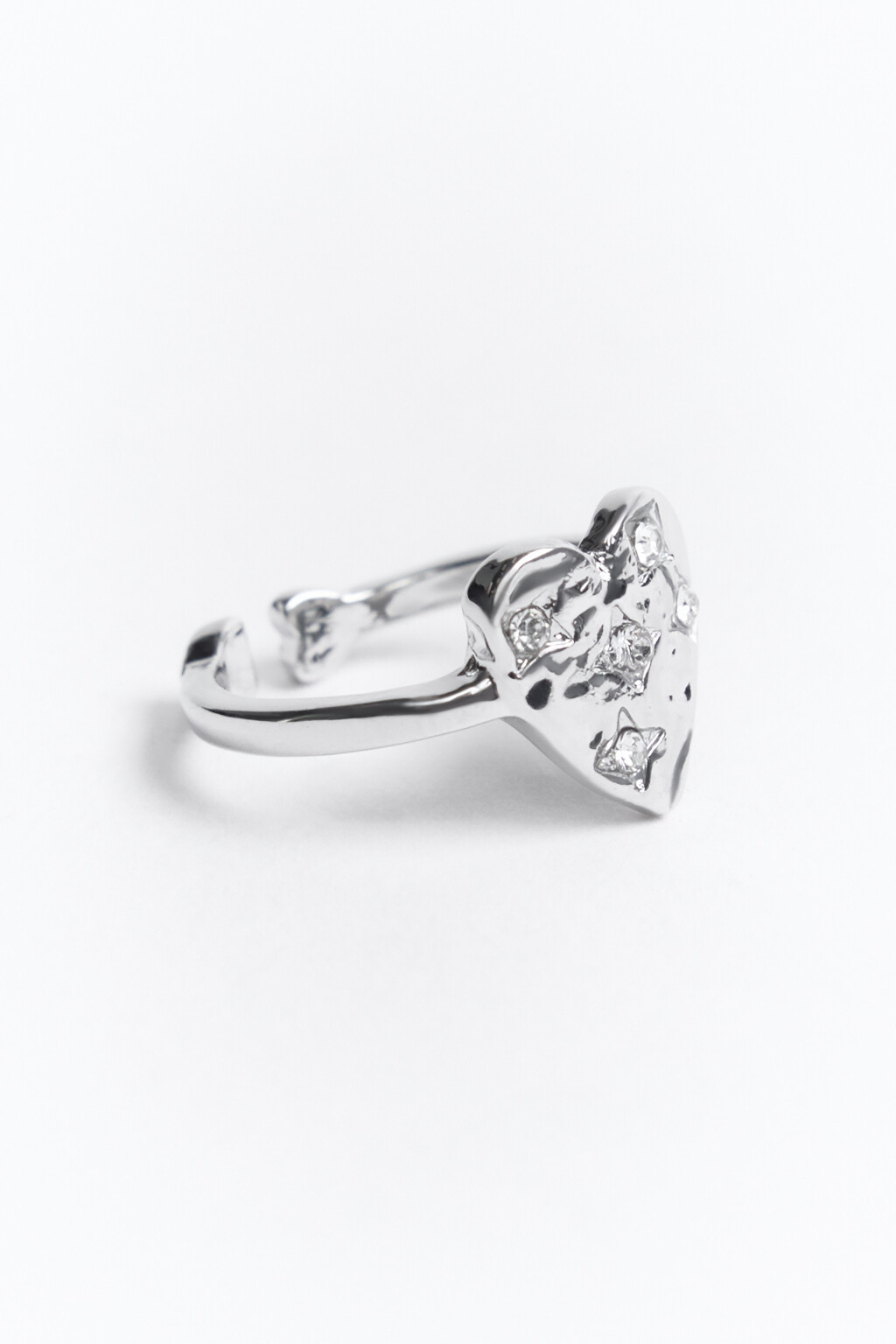 Кольцо несмыкающееся с сердцем и стразами - цвет серый - 2