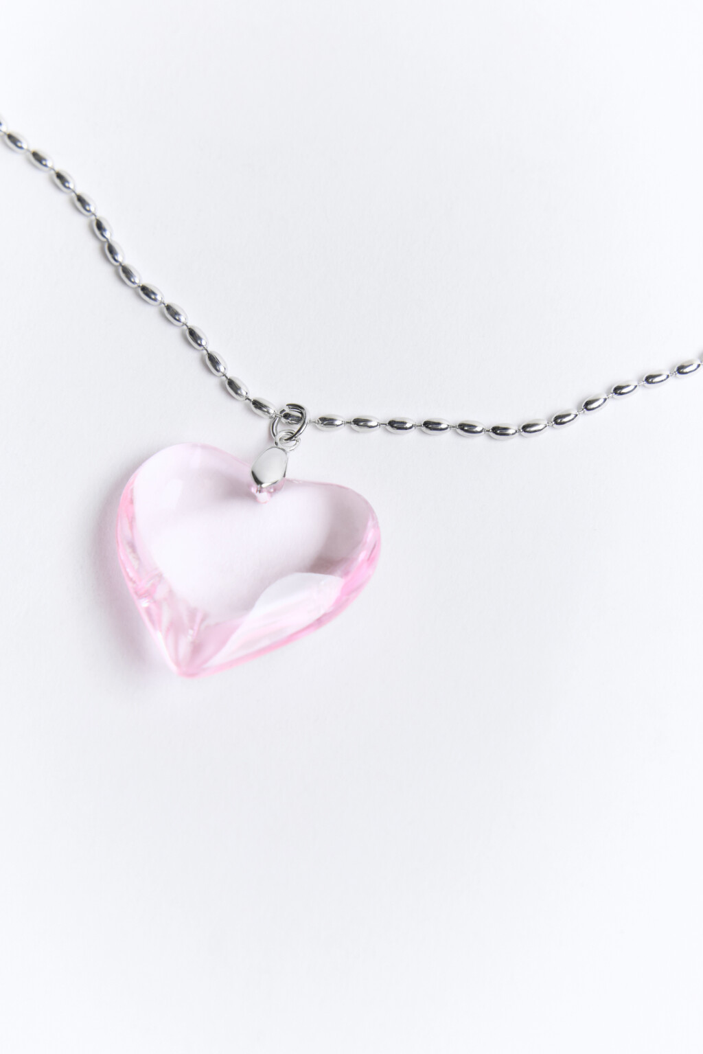 Цепочка серебристая с подвеской-сердцем - цвет серый - 2