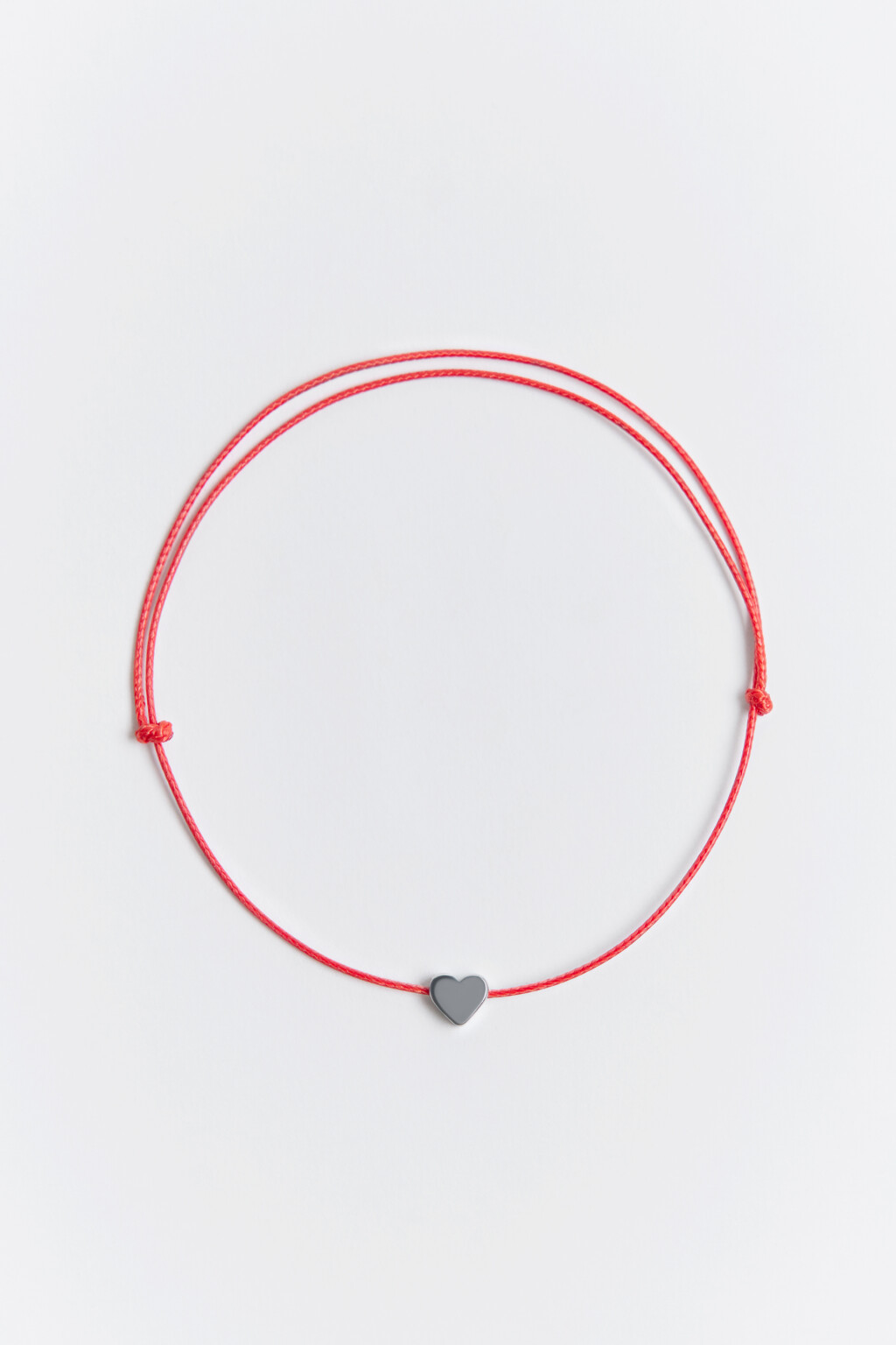 Браслет-нить с сердечком - цвет мультиколор - 1