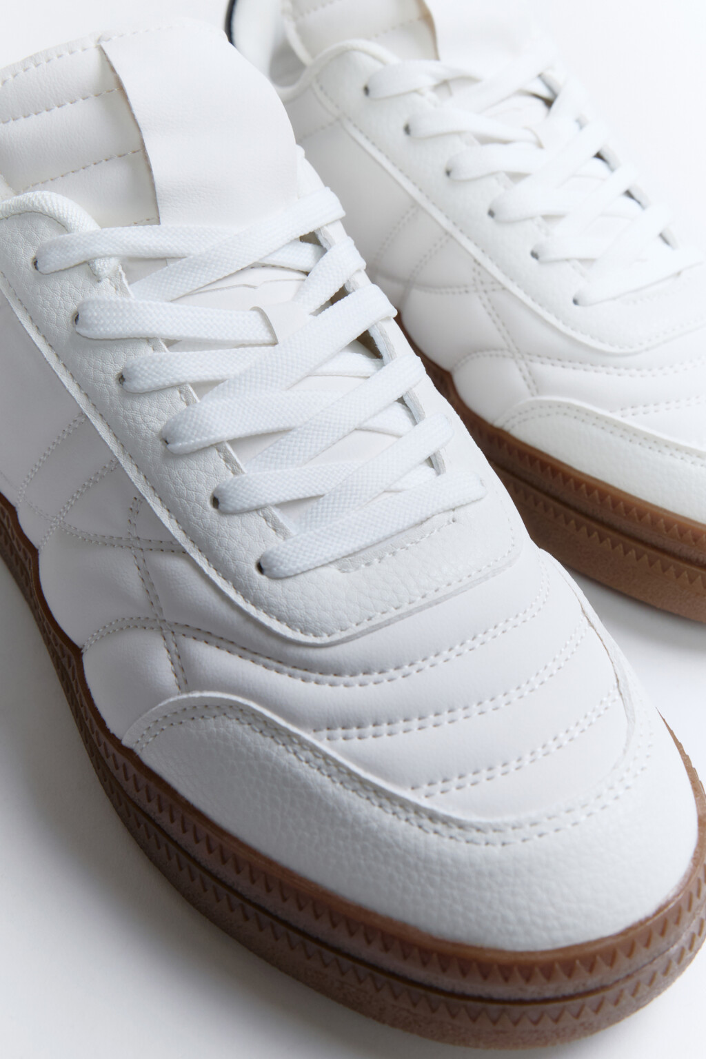 Кеды на плоской подошве - цвет белый - 6