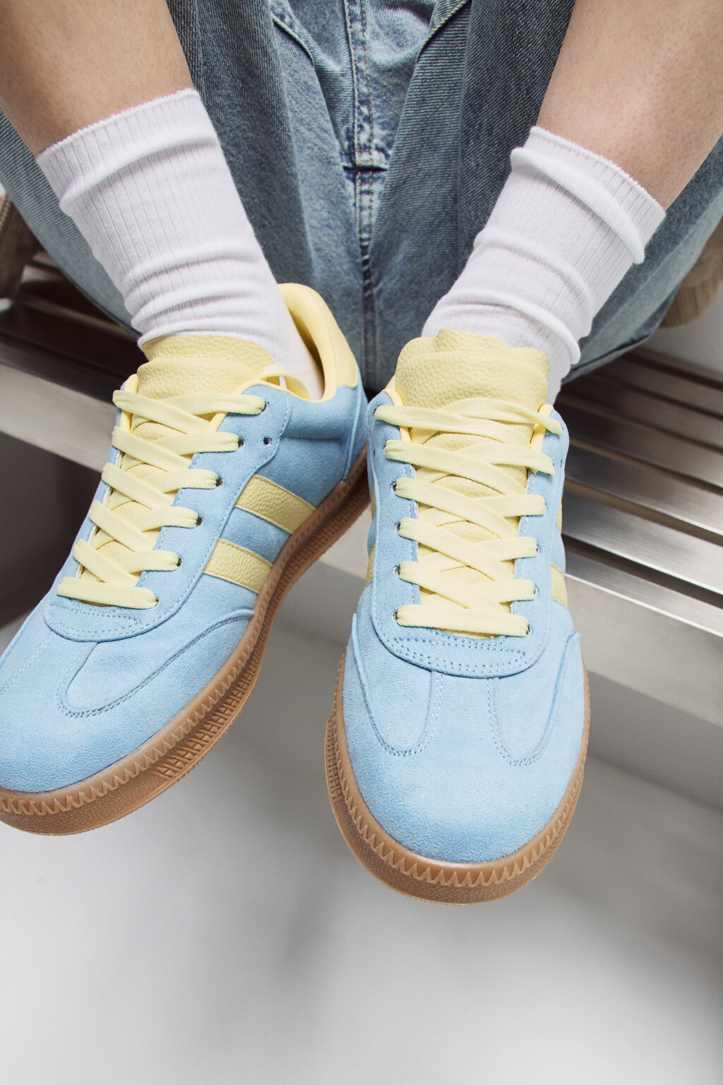 Кеды на платформе с полосками - цвет голубой - 2