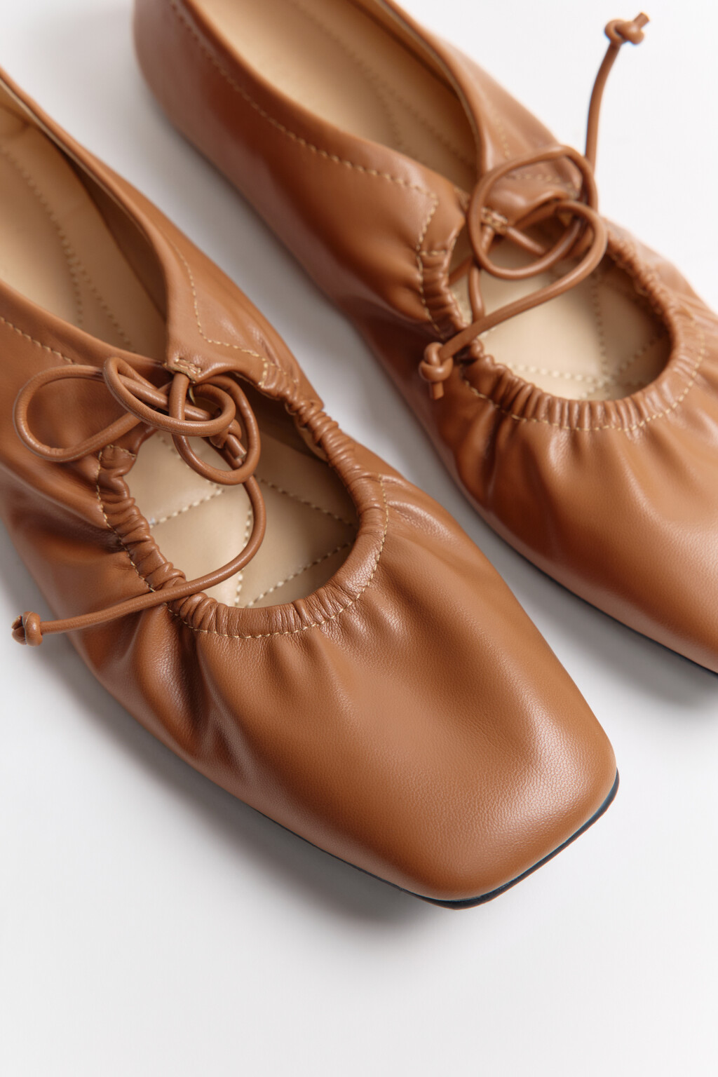 Балетки мягкие с квадратным носом и завязками - цвет коричневый - 7