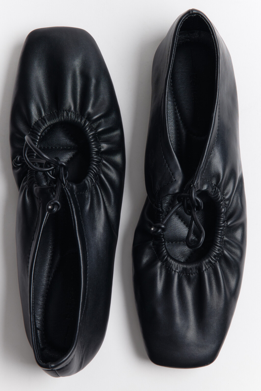 Балетки мягкие с квадратным носом и завязками - цвет черный - 5