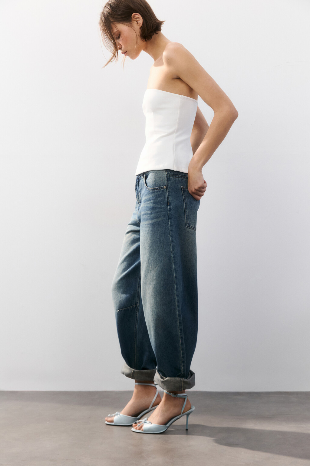 Босоножки атласные с бантиком - цвет голубой - 3