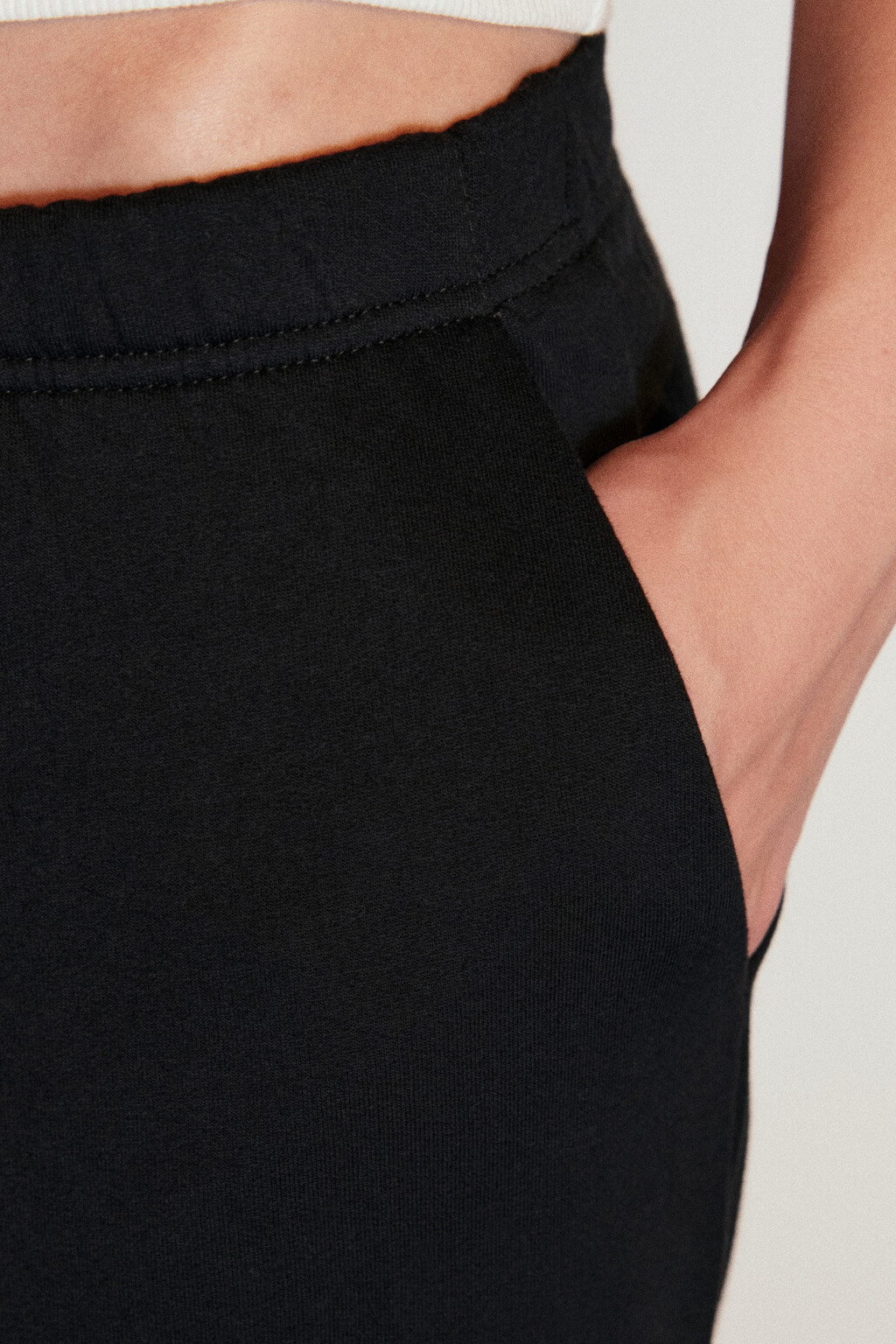 Брюки-джоггеры из футера - цвет черный - 6