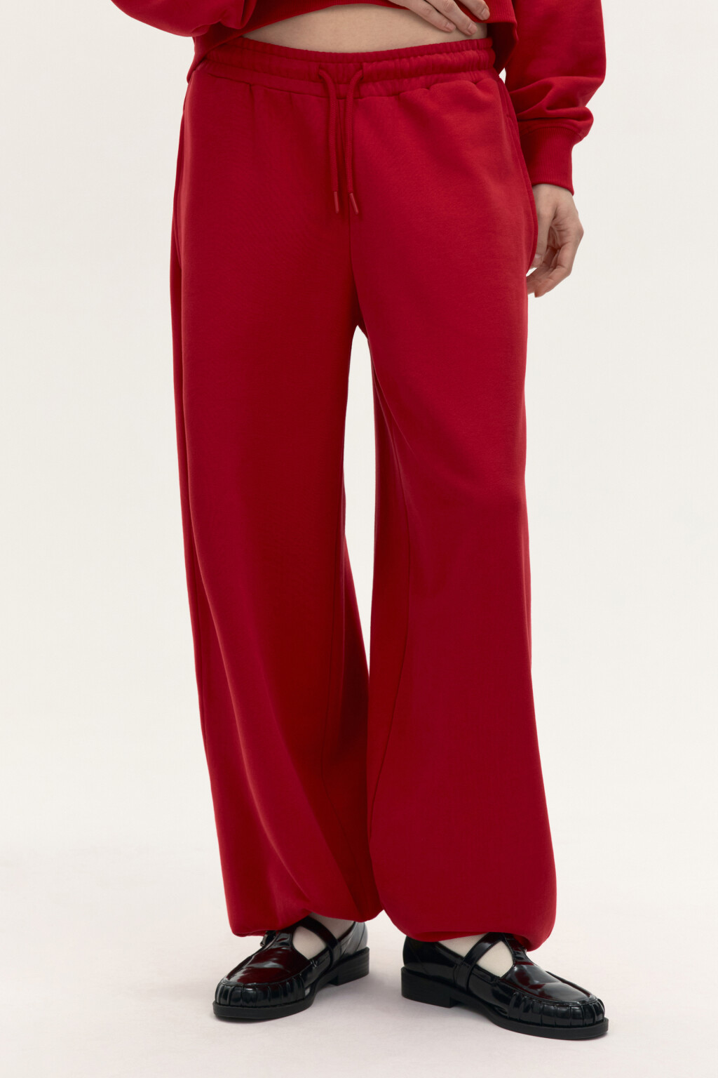 Брюки-джоггеры широкие из футера - цвет красный - 3