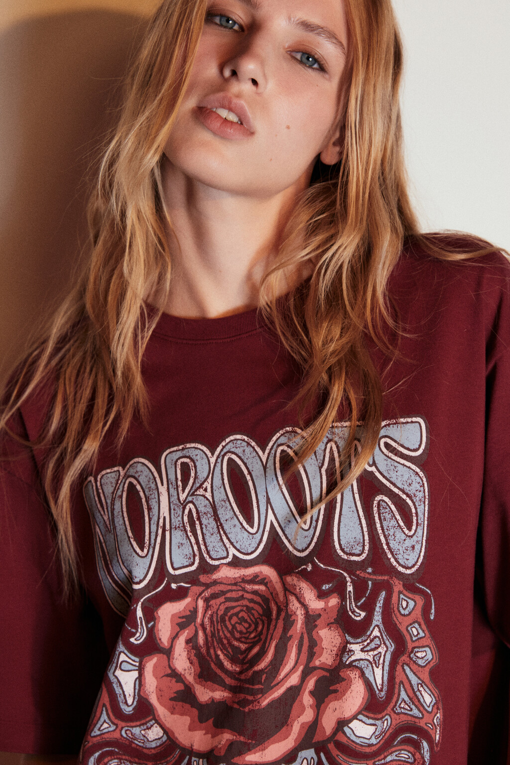 Футболка хлопковая с принтом - цвет бордовый - 2