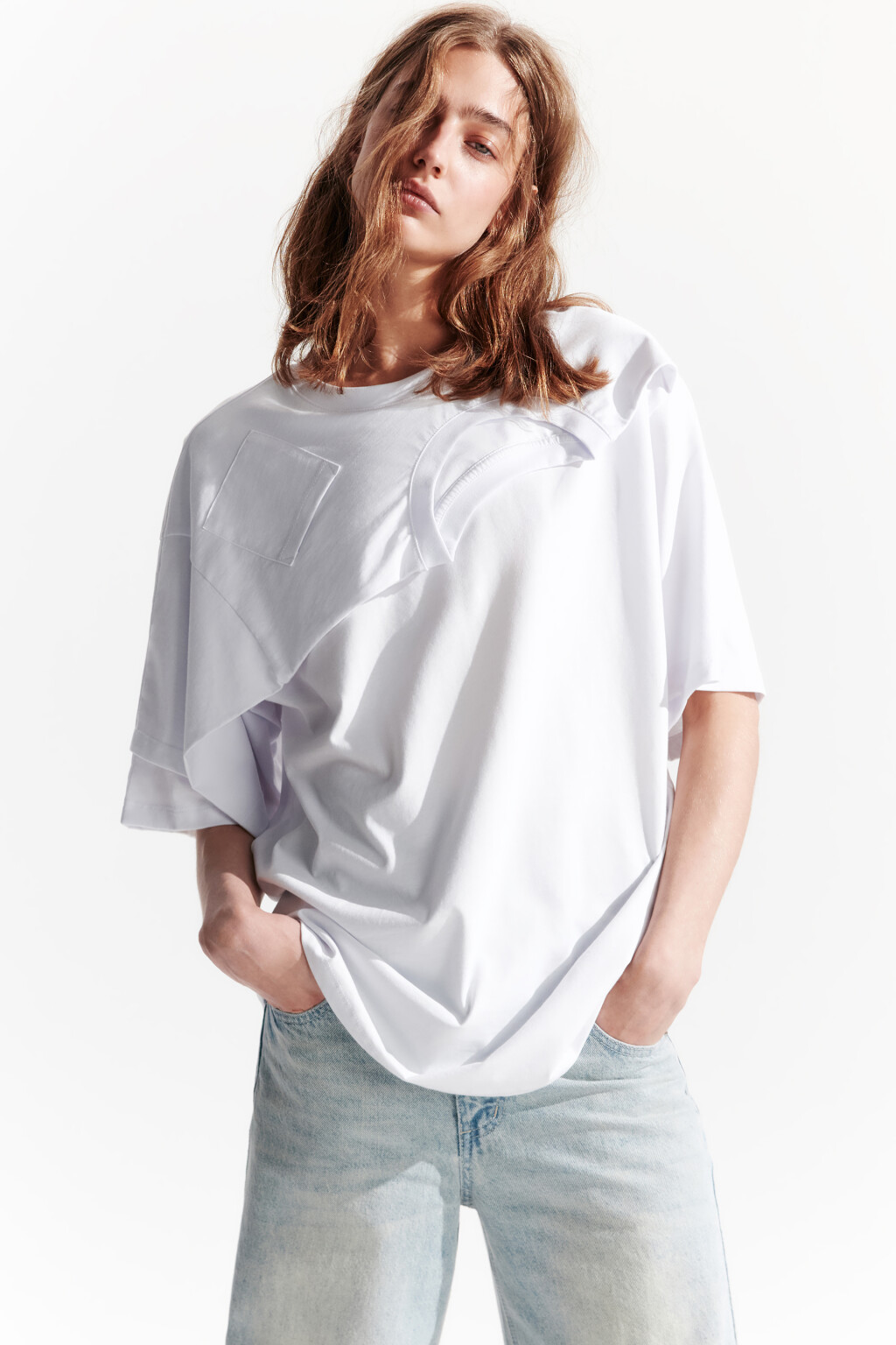 Футболка в стиле деконструктивизма - цвет белый - 1