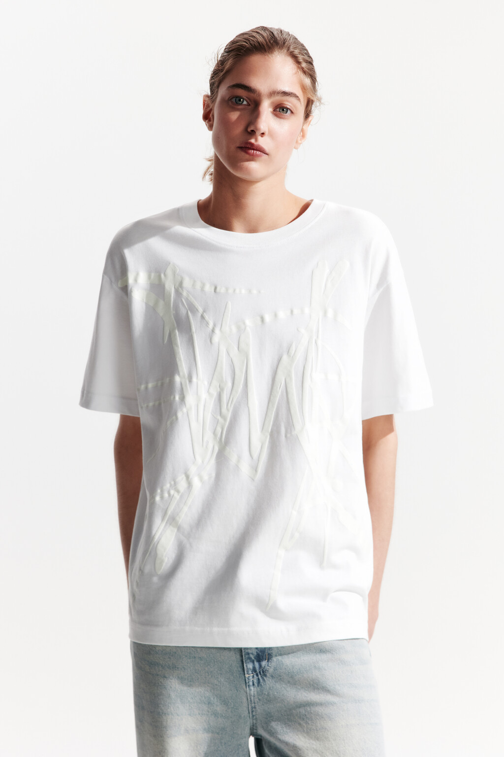 Футболка с люминесцентным принтом - цвет белый - 2