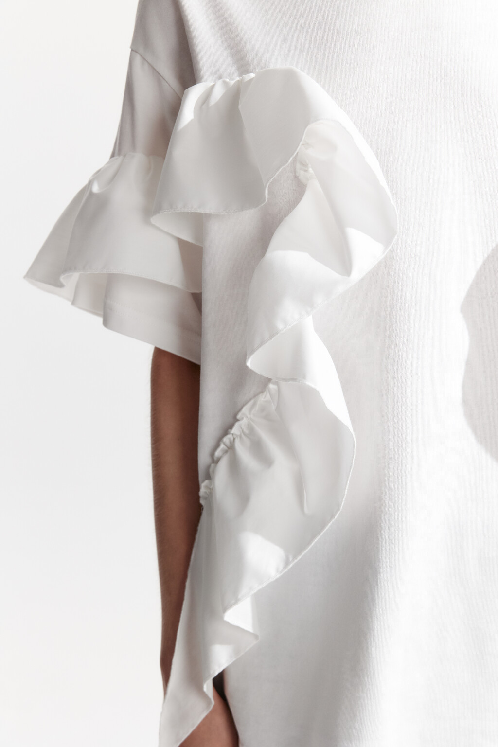 Футболка хлопковая с воланами - цвет белый - 7