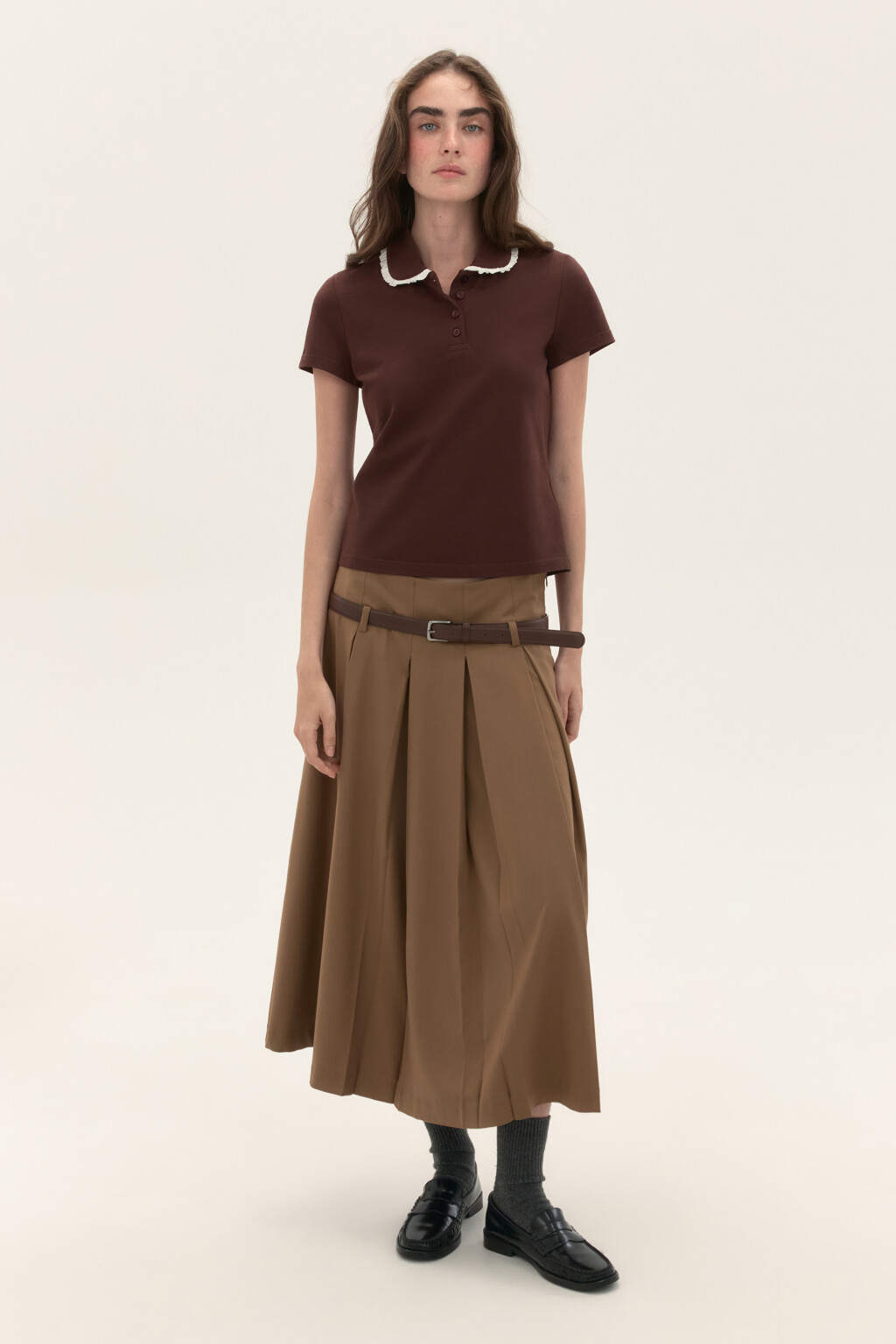 Футболка-поло с ажурным воротником - цвет коричневый - 4