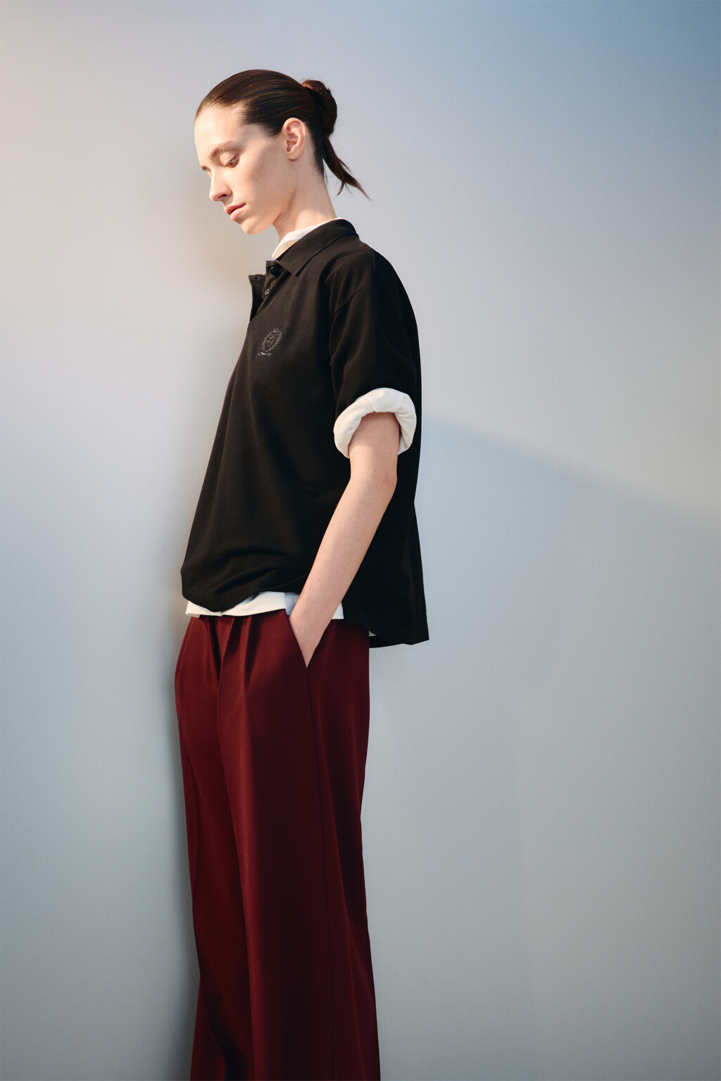 Футболка-поло с вышивкой - цвет черный - 1